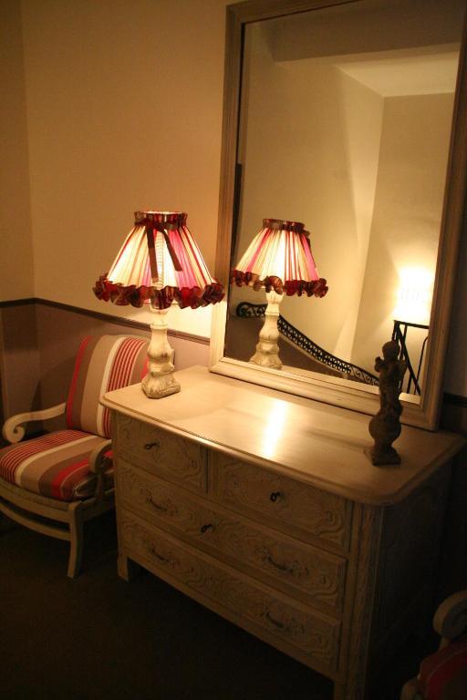 Hotel Restaurant Charbonnel Брантом Экстерьер фото